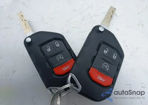 2021 Jeep Wrangler Unlimited Rubicon 4X4 from USA, damaged, VIN 1C4JJXFG6MW838874